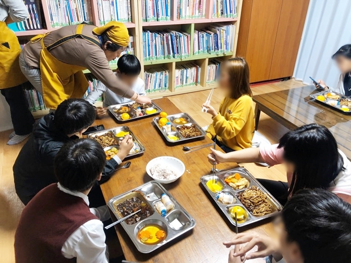 편집사진_7[47].jpg